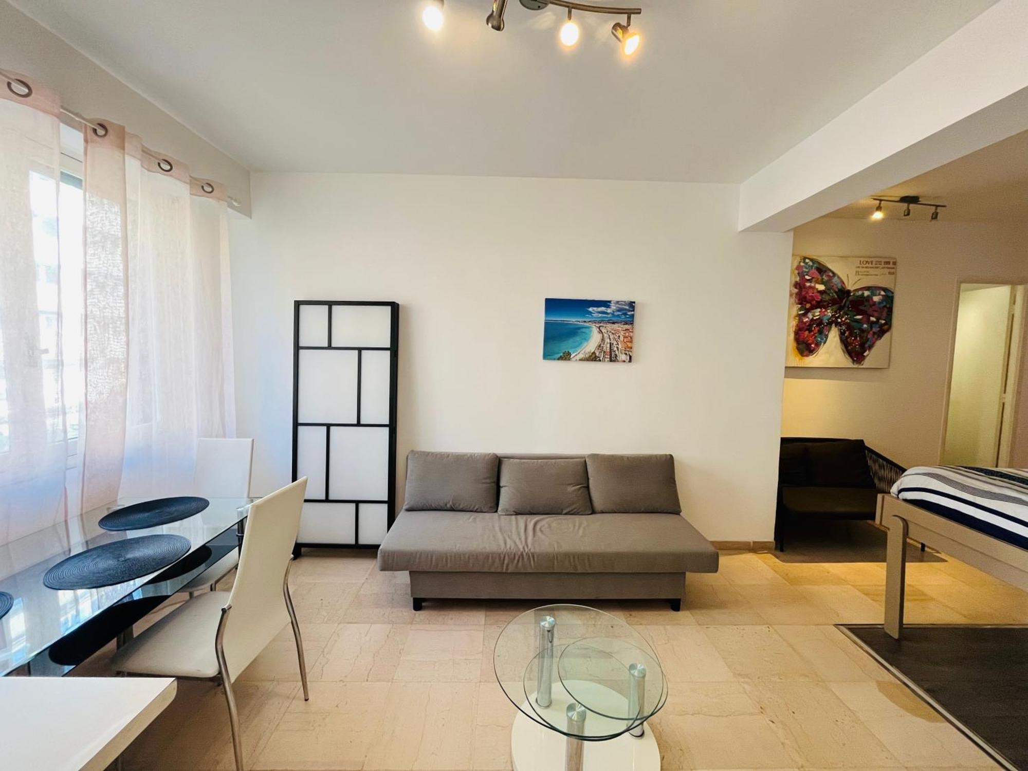 Grand Studio De 30 M2 Promenade Des Anglais Ницца Экстерьер фото